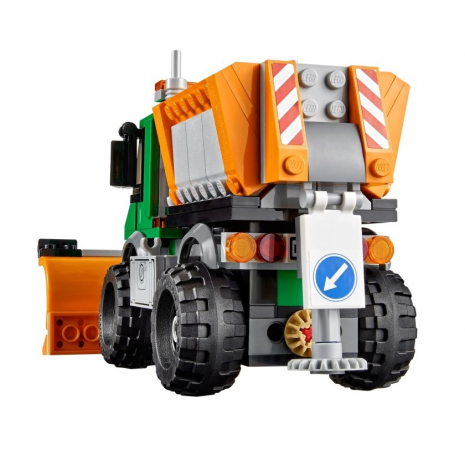 Конструктор Лего "Снегоуборочный грузовик"