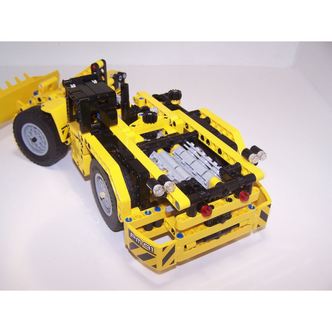Карьерный погрузчик Lego Technic